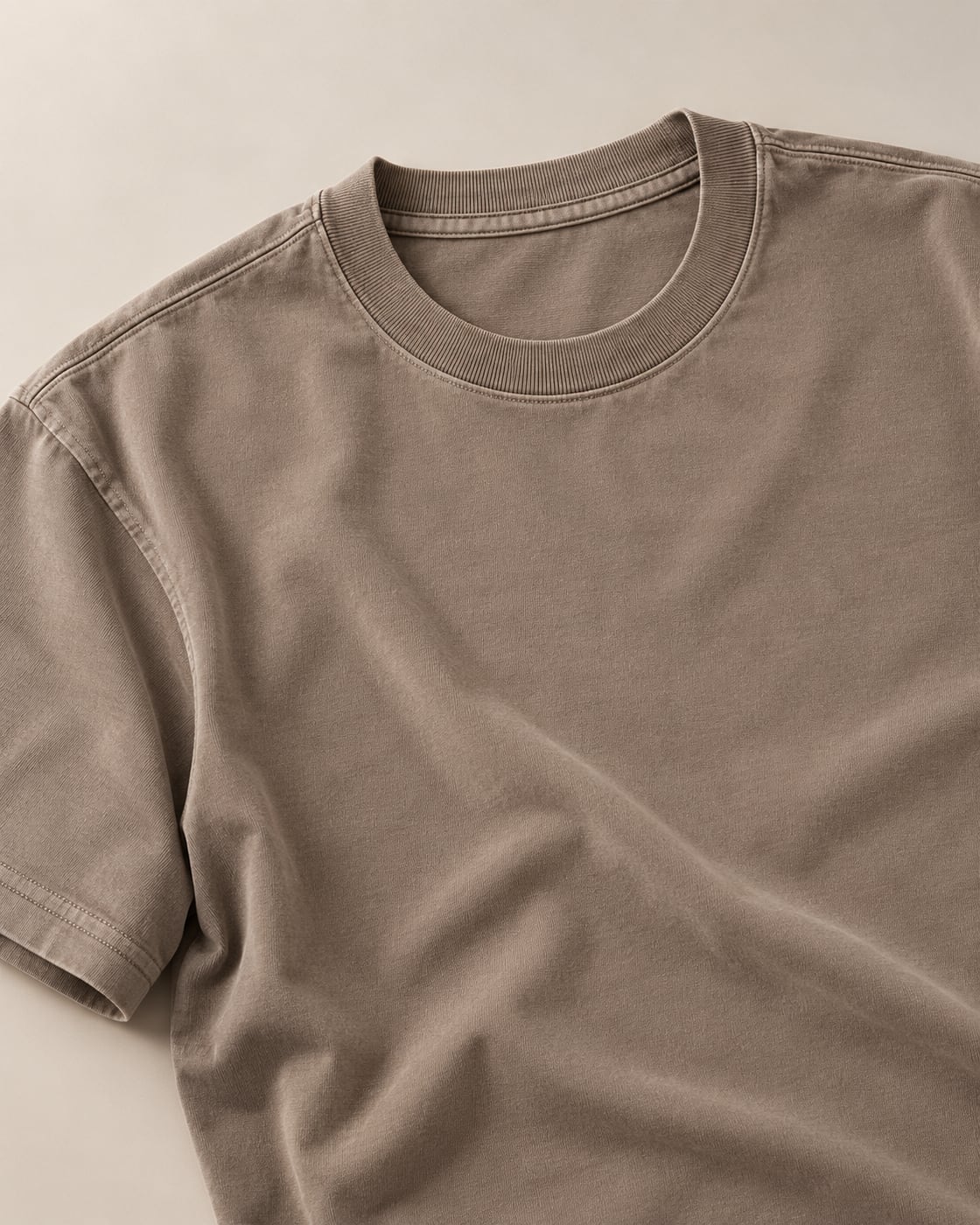 Camiseta taupe estonada feita em Malha Estonada